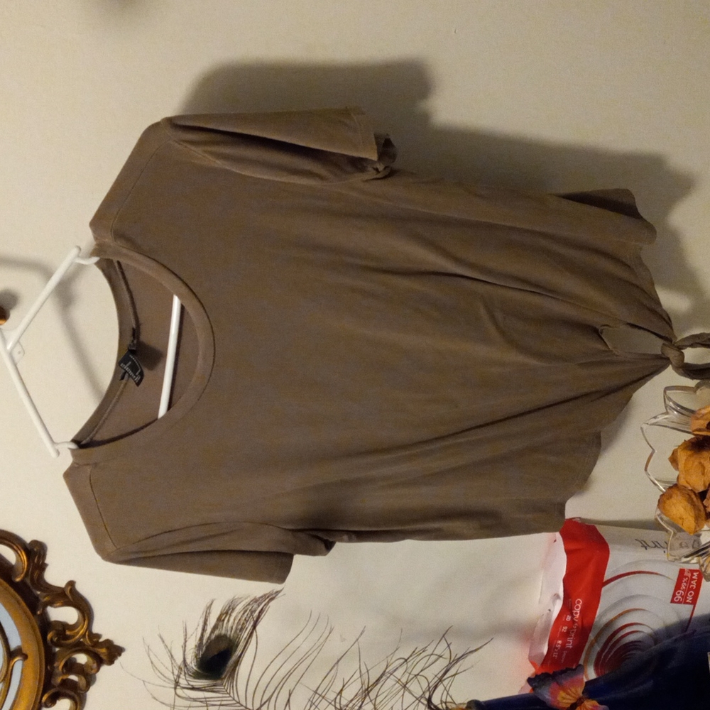 Forever 21 Luxe top